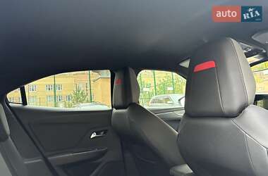 Позашляховик / Кросовер Opel Mokka-e 2023 в  фото 43 Позашляховик / Кросовер Opel Mokka-e 2023 в