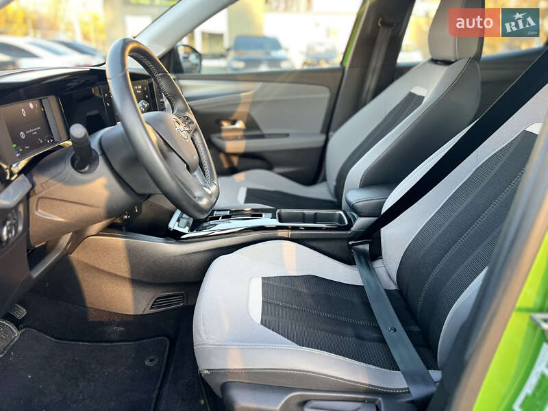 Позашляховик / Кросовер Opel Mokka-e 2022 в Луцьку