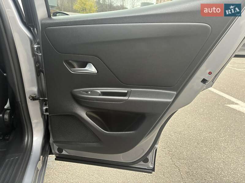 Позашляховик / Кросовер Opel Mokka-e 2021 в Києві фото 58 Позашляховик / Кросовер Opel Mokka-e 2021 в Києві