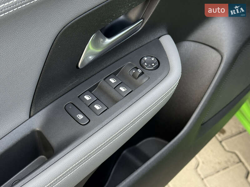 Позашляховик / Кросовер Opel Mokka-e 2022 в Тернополі