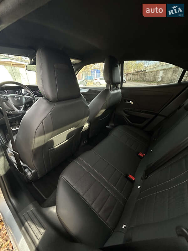 Позашляховик / Кросовер Opel Mokka-e 2021 в Дніпрі фото 29 Позашляховик / Кросовер Opel Mokka-e 2021 в Дніпрі