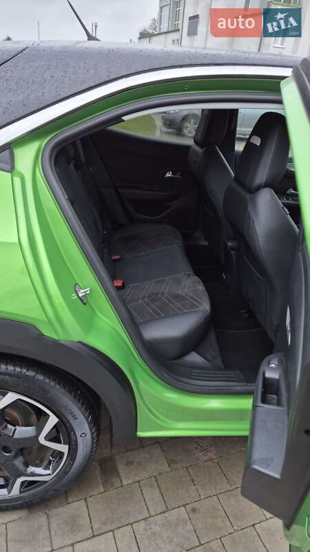 Внедорожник / Кроссовер Opel Mokka-e 2020 в Владимире