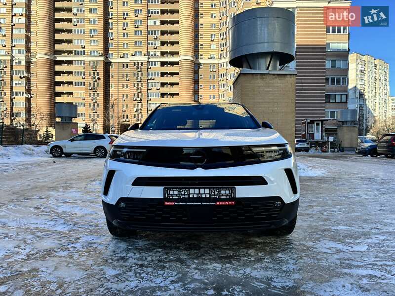 Внедорожник / Кроссовер Opel Mokka-e 2023 в Киеве