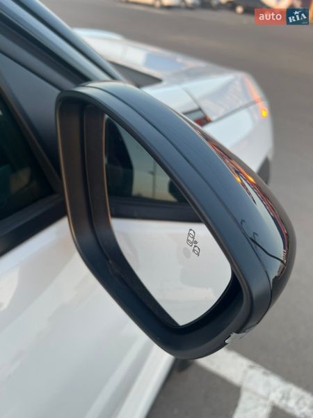 Внедорожник / Кроссовер Opel Mokka-e 2022 в Луцке