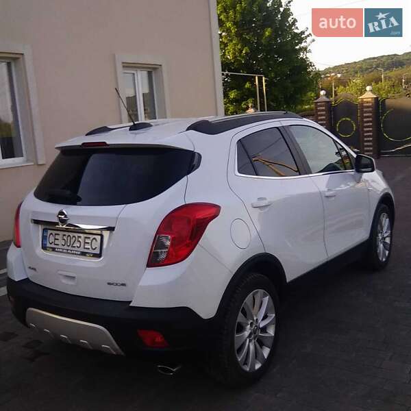 Внедорожник / Кроссовер Opel Mokka 2016 в Черновцах