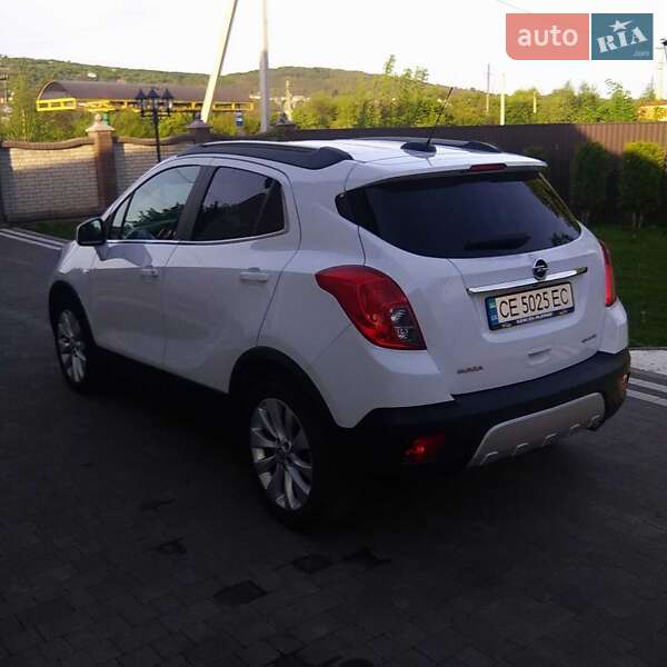Внедорожник / Кроссовер Opel Mokka 2016 в Черновцах