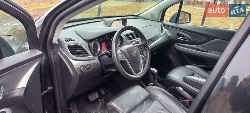 Внедорожник / Кроссовер Opel Mokka 2012 в Луцке