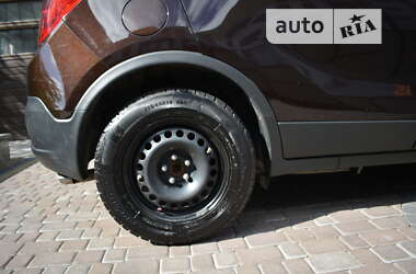 Позашляховик / Кросовер Opel Mokka 2014 в Львові