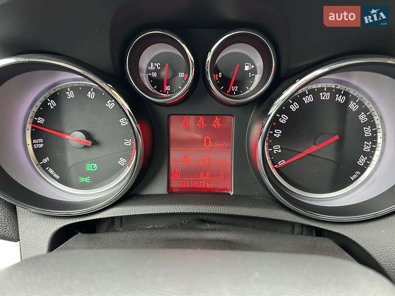 Внедорожник / Кроссовер Opel Mokka 2013 в Киеве фото 14 Внедорожник / Кроссовер Opel Mokka 2013 в Киеве