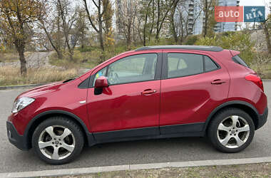 Внедорожник / Кроссовер Opel Mokka 2013 в Киеве