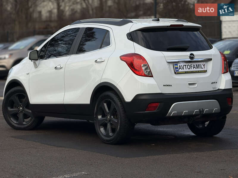 Позашляховик / Кросовер Opel Mokka 2012 в Києві