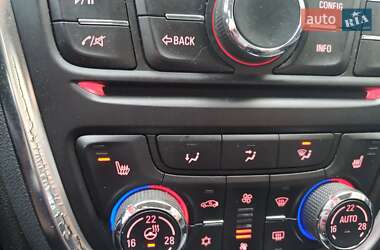 Внедорожник / Кроссовер Opel Mokka 2016 в 