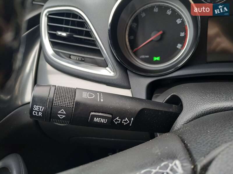 Внедорожник / Кроссовер Opel Mokka 2016 в Виннице