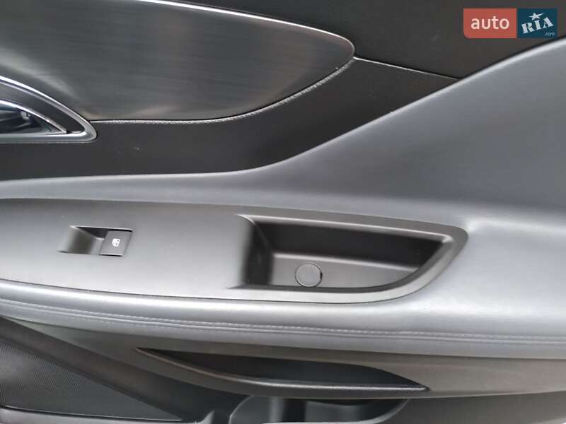 Внедорожник / Кроссовер Opel Mokka 2016 в Виннице