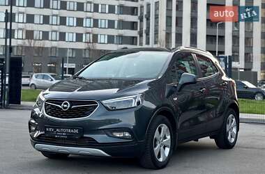 Позашляховик / Кросовер Opel Mokka 2017 в 