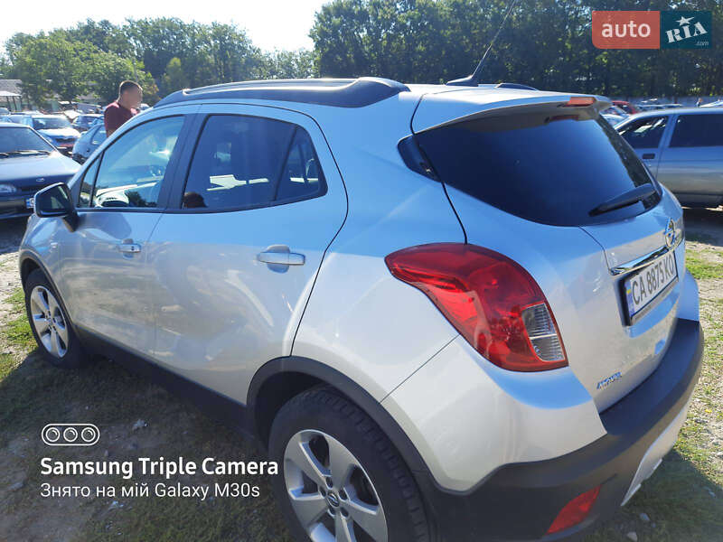 Внедорожник / Кроссовер Opel Mokka 2015 в Умани