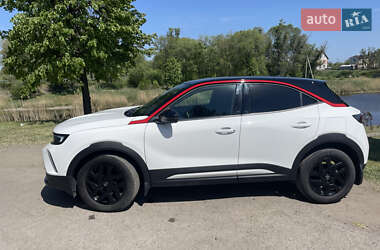 Позашляховик / Кросовер Opel Mokka 2021 в 