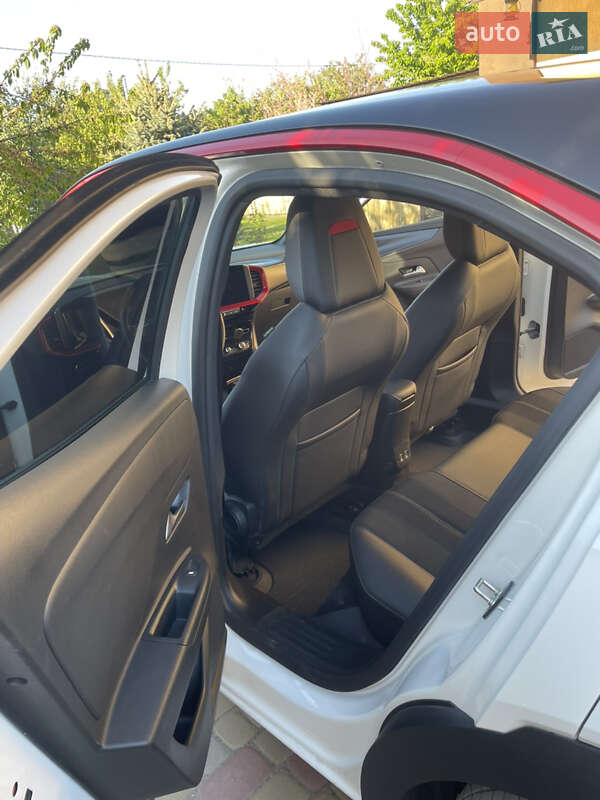 Внедорожник / Кроссовер Opel Mokka 2021 в Днепре