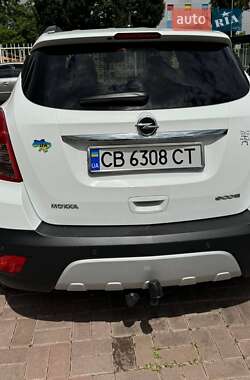 Внедорожник / Кроссовер Opel Mokka 2015 в Киеве