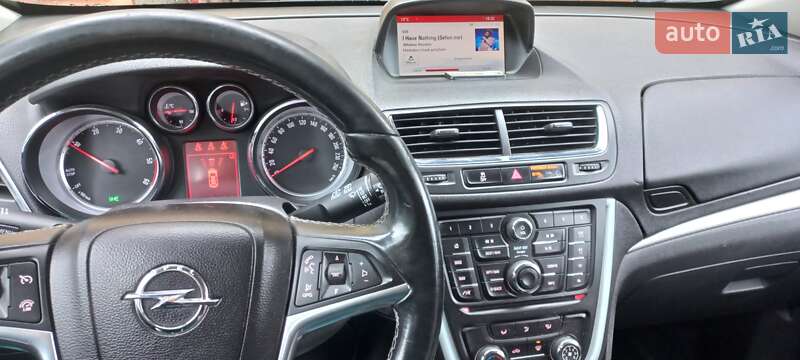 Внедорожник / Кроссовер Opel Mokka 2015 в Тернополе