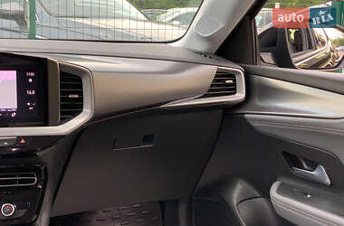Позашляховик / Кросовер Opel Mokka 2023 в 