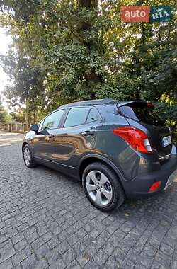 Позашляховик / Кросовер Opel Mokka 2016 в 