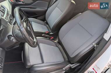 Позашляховик / Кросовер Opel Mokka 2015 в  фото 46 Позашляховик / Кросовер Opel Mokka 2015 в