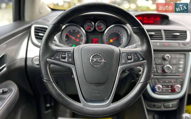Позашляховик / Кросовер Opel Mokka 2016 в Львові