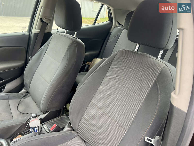 Внедорожник / Кроссовер Opel Mokka 2016 в Дрогобыче