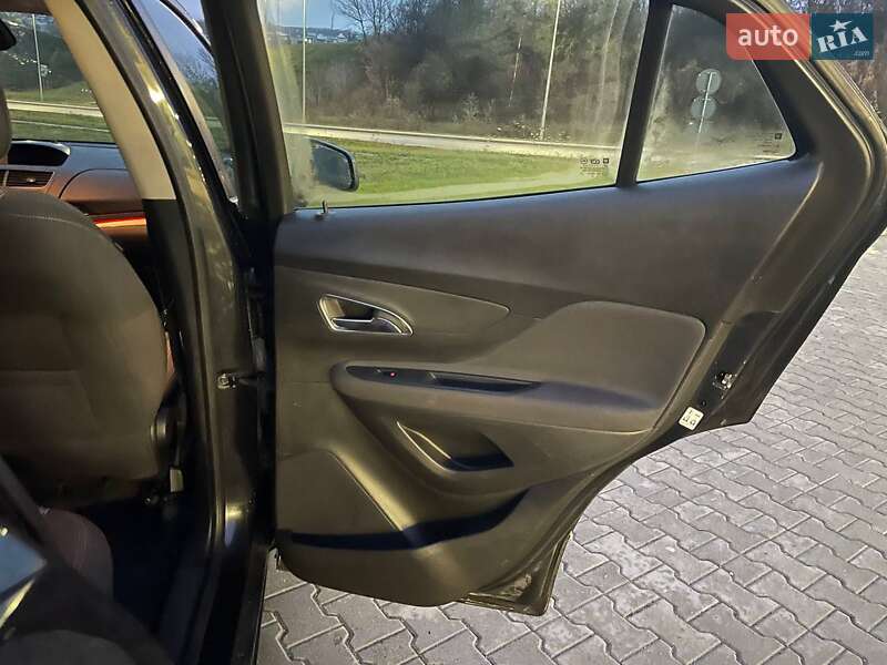Внедорожник / Кроссовер Opel Mokka 2013 в Тернополе