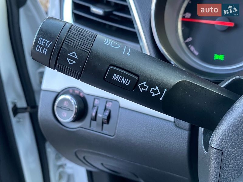 Позашляховик / Кросовер Opel Mokka 2015 в Коломиї