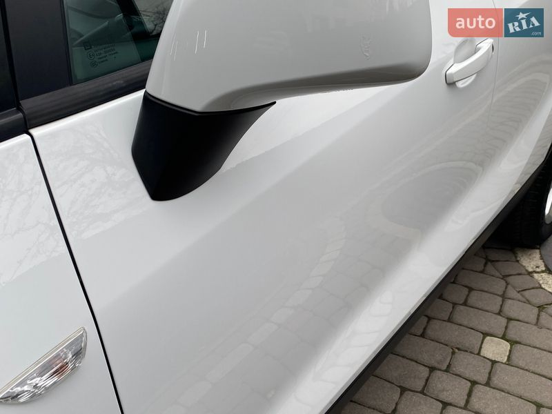 Позашляховик / Кросовер Opel Mokka 2015 в Коломиї