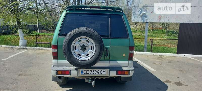 Внедорожник / Кроссовер Opel Monterey 1999 в Черновцах
