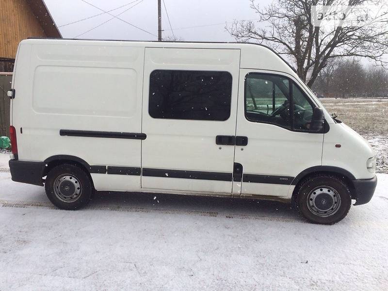 Грузопассажирский фургон Opel Movano 2002 в Черновцах