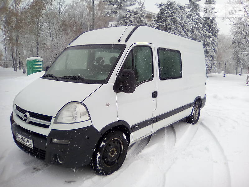 Минивэн Opel Movano 2005 в Бахмуте