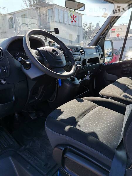 Микроавтобус Opel Movano 2013 в Киеве фото 8 Микроавтобус Opel Movano 2013 в Киеве