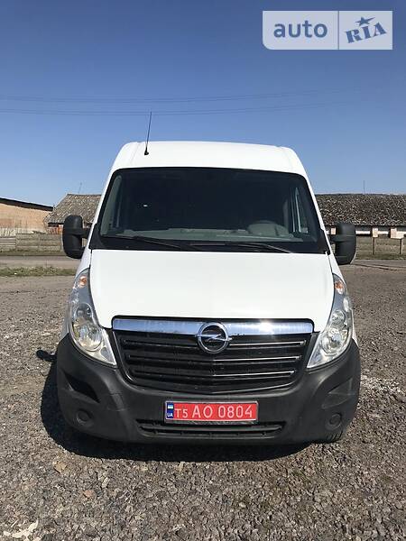 Вантажопасажирський фургон Opel Movano 2015 в Луцьку