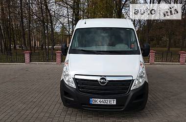 Грузопассажирский фургон Opel Movano 2015 в Владимирце