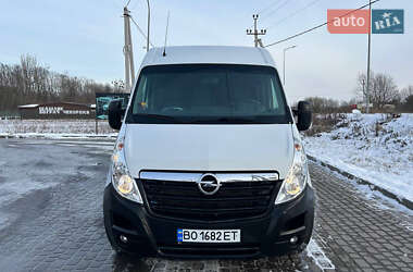 Вантажопасажирський фургон Opel Movano 2015 в Львові