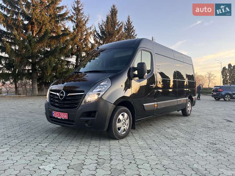 Грузопассажирский фургон Opel Movano 2021 в 