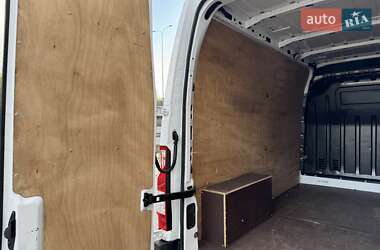Вантажний фургон Opel Movano 2021 в 