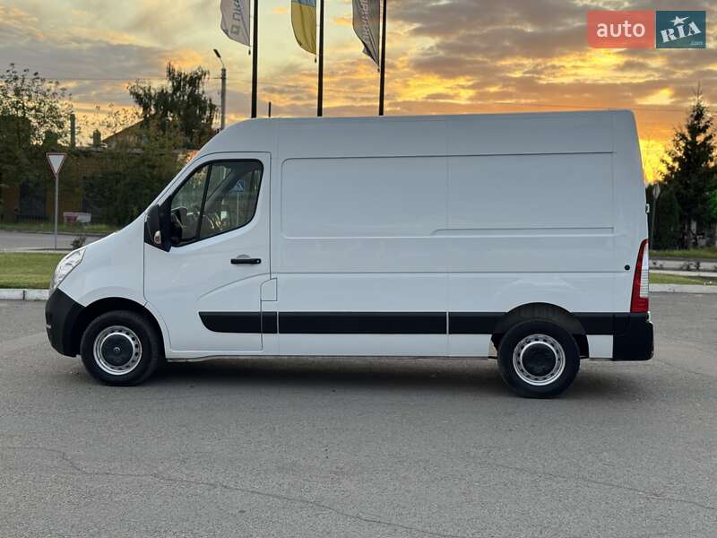 Вантажний фургон Opel Movano 2018 в Дубні