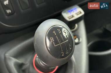 Грузовой фургон Opel Movano 2015 в 