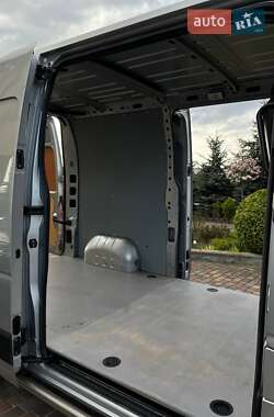 Вантажний фургон Opel Movano 2020 в 
