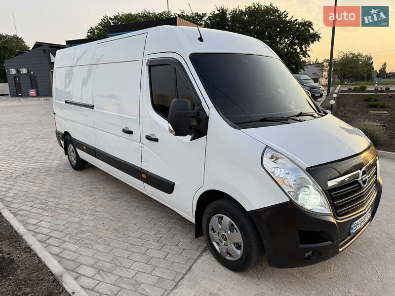 Грузовой фургон Opel Movano 2016 в Белгороде-Днестровском