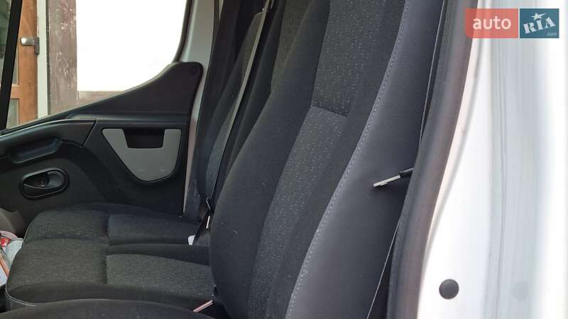 Грузовой фургон Opel Movano 2016 в Ровно фото 2 Грузовой фургон Opel Movano 2016 в Ровно