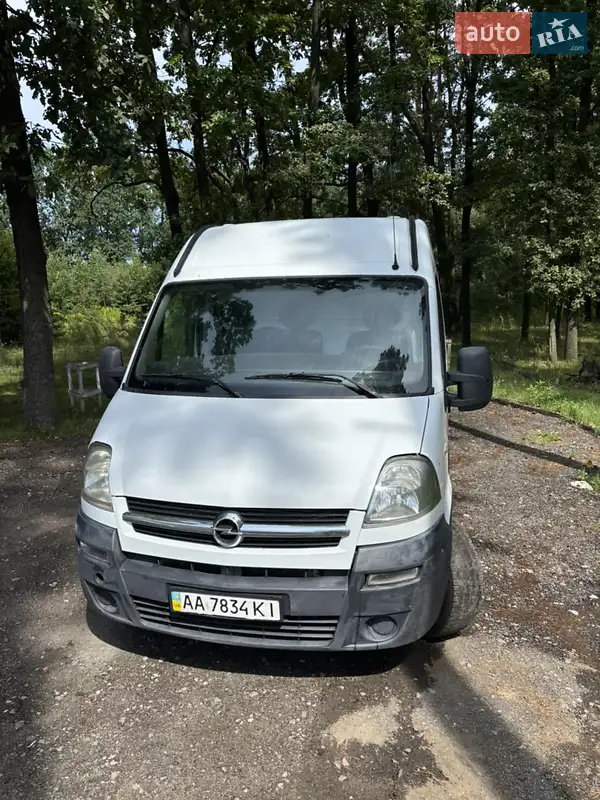 Opel Movano