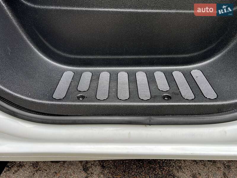 Тентований Opel Movano 2022 в Києві