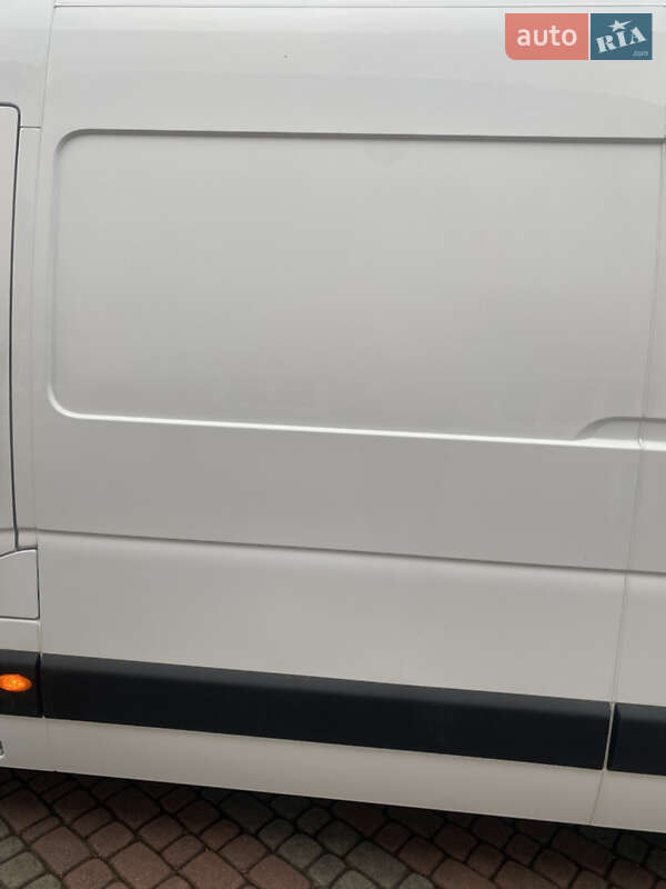 Грузовой фургон Opel Movano 2018 в Ивано-Франковске