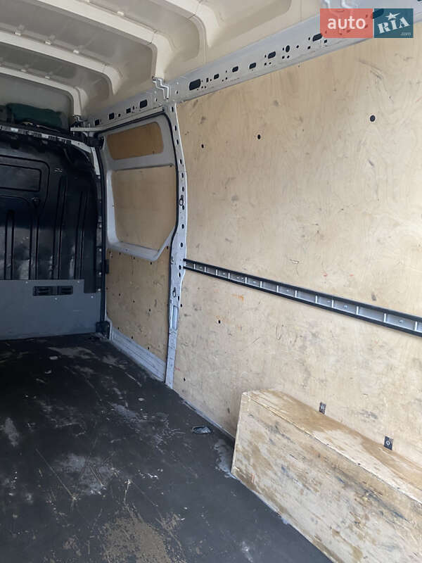 Грузовой фургон Opel Movano 2018 в Ивано-Франковске